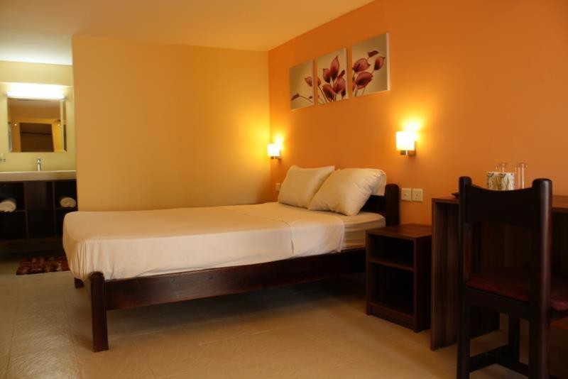 Le Cactus Guesthouse Terre Rouge  Zewnętrze zdjęcie